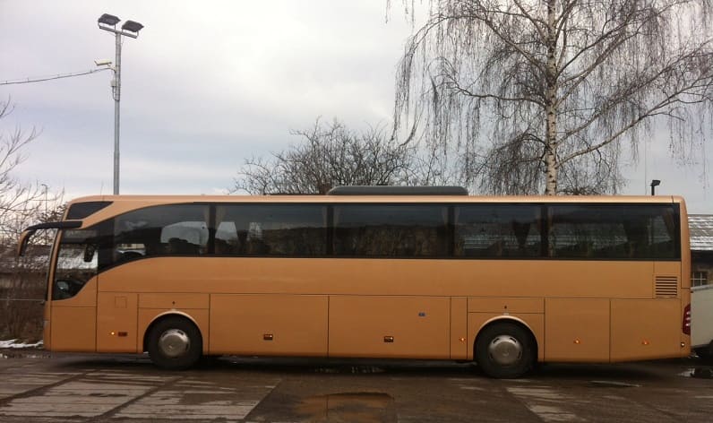 Lower Austria: Buses order in Pressbaum in Pressbaum and Austria